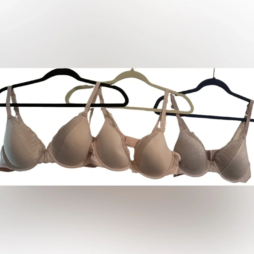 Bundle!  FOUR Maiden  Bras. gently worn underwire. Lightly padded 36C.